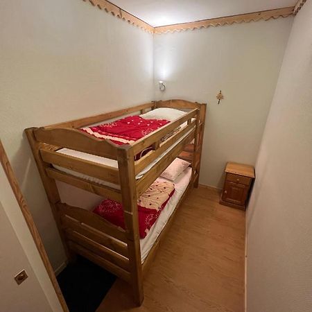 Bel Appartement Proche Du Centre De Châtel Esterno foto
